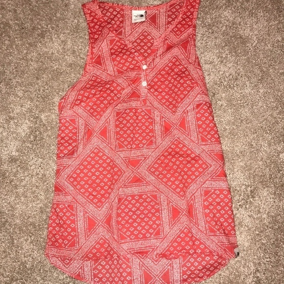 🔥$SALE$🔥 The North Face Sleeveless Blouse - Picture 5 of 5